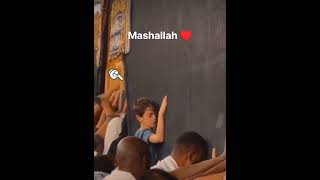 Little boy kissing Kaaba #shorts