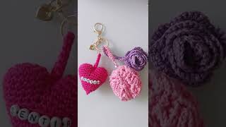 Chaveiro de crochê #inteligenciaemocional #crochet #feitocomamor #amigurumi #mimosemcroche #croche