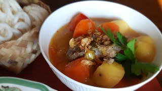 Indonesian Oxtail Soup/ Sop Buntut