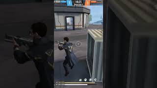 1 vs 4 IMPOSSIBLE 🗿😈 free fire # free fire # short