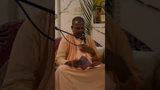 Kanhaiya Jhule Palna - Bhakti Swarup Sridhara Maharaj