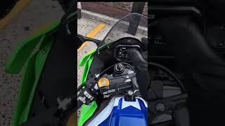 Flashed Zx10r! #motovlog #motorbike #motorcycle #kawasaki #superbike #america #zx10r #bikelife #ls2