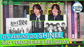 Isso é vintage? KEY achou um álbum autografado do SHINee! | Home Alone Ep 560 | KOCOWA+ [PT-BR]