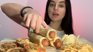 ASMR ITA | VI PARLO DEGLI SVILUPPI DEL MIO CANALE MENTRE SPIZZICO UN PO' QUALCOSINA 🌭😋