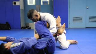 Lasso Guard Bicep Sweep with Kris Kim