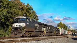 NS AC44C6M 4575 leads NS 15R at Charlotte Junction