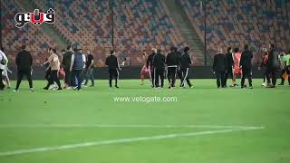 مشادة بين محمد عواد وحكم مباراة الزمالك وبروكسي في كأس مصر