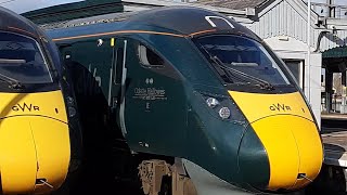 IET flies through Didcot Parkway