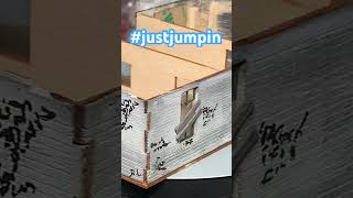 Is this in your town? #justjumpin #craftsmankit #hoscale #modelrailroading