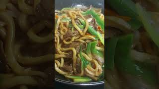 Stir fry udon noodles#trending #asiancuisine #stirfryrecipes #shorts #viral