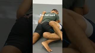 How to Pass Half Guard w/ a Donkey Kick #nogi #bjj