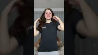 DANCINHA VIRAL TIK TOK • GIOVANNA ALVIM