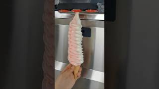 Extra long soft ice cream超ロングソフトクリーム #subscribe #icecream #summer #tiktok #short