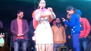 Sunanda Sharma Latest Live Video 2017  | ਕੁੜੀ ਨੇ ਲਾਈਵ ਸਟੇਜ ਤੇ ਪਾਏ ਪਟਾਕੇ