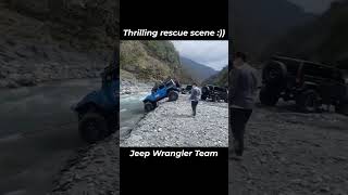 Thrilling rescue scene | Jeep Wrangler Team #P2 #offroad #jeep #shorts