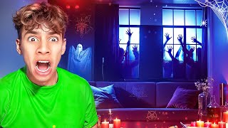 Scary 3AM Encounters 😱 | The Royalty Family