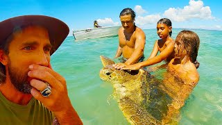 A WILD MENS HUNT with Aboriginal men of Minjerribah | Nth Stradbroke, AUSTRALIA