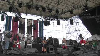 NADA NUEVO - LOS SWINGERS ROCKALPARQUE 2008 (HQ).avi