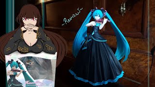 Vocaloid Hatsune Miku 1/8  scale Symphony 2017 ver. (Good Smile Company) Review and Unboxing!