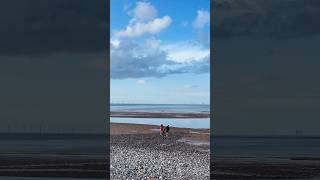 The beaches in north Wales 🏴󠁧󠁢󠁷󠁬󠁳󠁿 are wide, expansive, and a paradise of rocks.