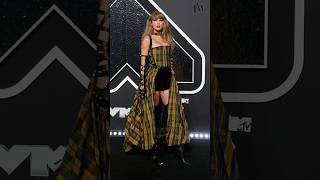 Taylor Swift 😍 is looking stunning at the 2024 VMAs #taylorswift