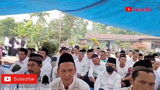 Ribuan masyarakat menghadiri acara istighosah Akbar di Pulau kijang.  
 sekilas potret