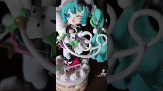 Chibi Strawberry Miku figure? 🤭 #animefigure #miku