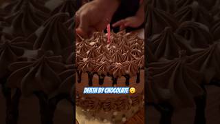 Death by chocolate cake😮#youtubeshorts #vlogger #foodie #ytshorts #shorts #cake #chocolate colate