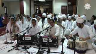 Bibi Balbir Kaur Ji - Waheguru Simran Akhand Jaap 2012 [HD]