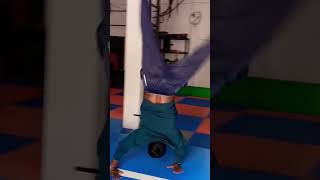 u want to learn gymnastics and calisthenics DM 9835966646