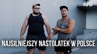 18-LETNI STRONGMAN BIJE KONKRETNE REKORDY