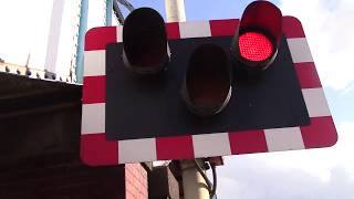 Spondon Level crossing