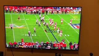 Streaker runs in Super bowl - Chiefs vs Buccaneers 2021