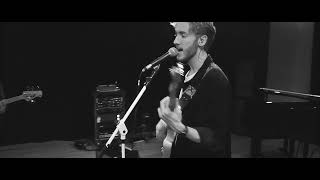 Philip McHale - Mornings in Paris (Live with the band)