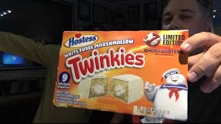 WhatYou8   Ghostbusters Hostess White Fudge Stay Puft Marshmallow Creme Twinkies