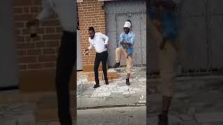 Beenie Man with the dance moves