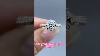 18k gold bow-shaped setting