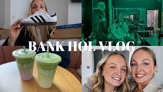 BANK HOL VLOG // Trying Blank street, concerts, shopping and workouts