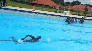 How back a freestyle technique on an inverted pool 🤔