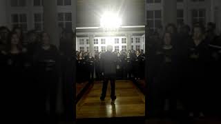 "Amar pelos Dois" by LISBON Superior School of Music Choir with Paulo LORENCO