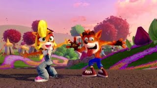 COCO AND CRASH BANDICOOT DANCES !