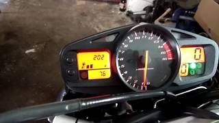 Suzuki GSR 600 start