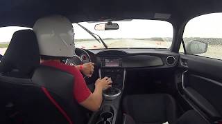 Slalom in Scion FRS