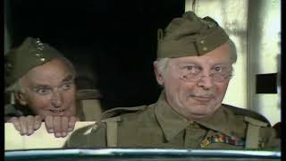 Dad's Army - 7X1 - Everybody's Trucking