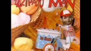 Zzzippoo Man Ice Cream Man Radio Chocolata