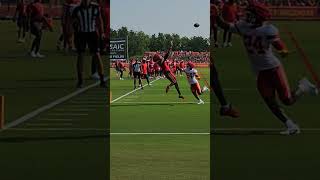 #Mahomes to #JustynRoss for a TD #Chiefs #trainingcamp #ChiefsKingdom.