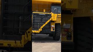 Komatsu HD785-7 Off-highway Truck 2023 #truck #offroad #komatsu #youtubeshorts #shorts