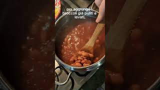 PASTA e FAGIOLI con BROCCOLI e PATATE - RICETTA FACILE #shorts #ricetta #pasta #cena #cucina #nonna