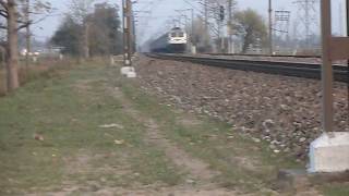 GZB WAP7 with Paschim Express