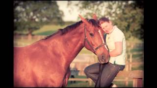 Horse Photography / Equine Photographer - Emily and Scooby.mov